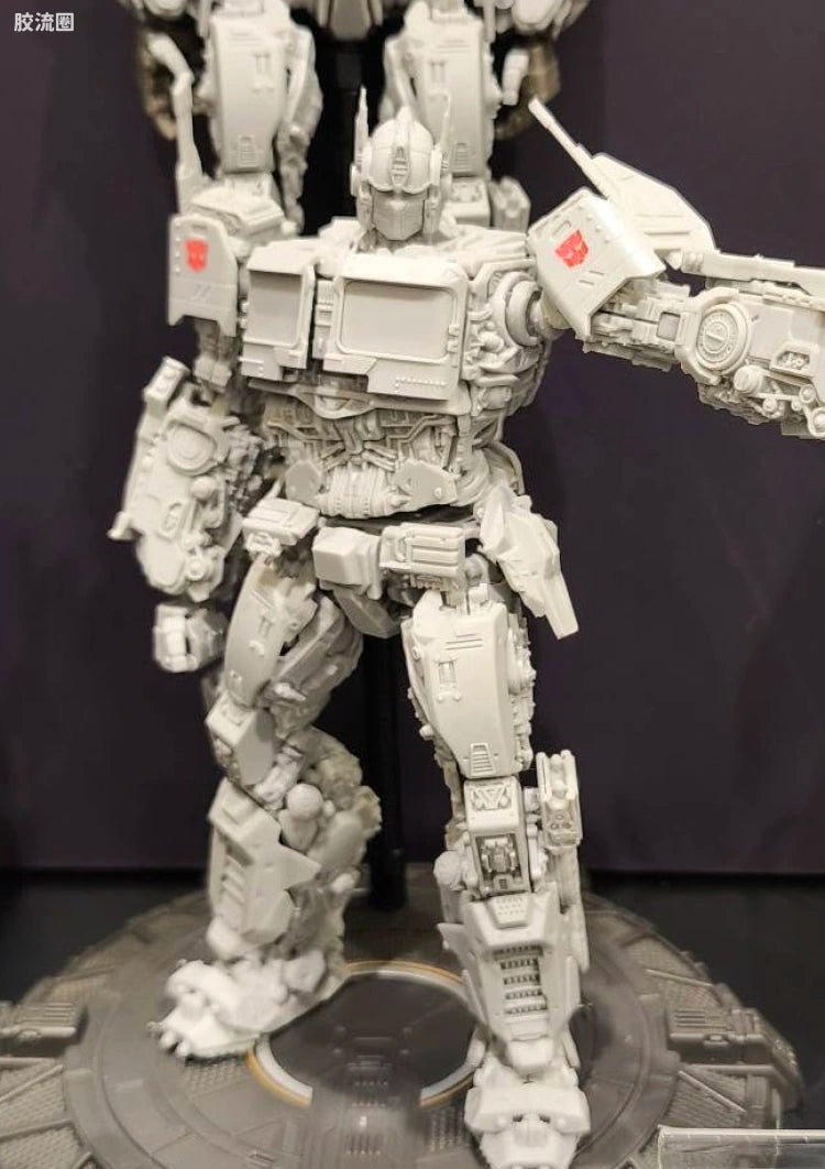 YOLOPARK Transformers: Bumblebee - 20cm Optimus Prime Model Kit - AMK PRO Series