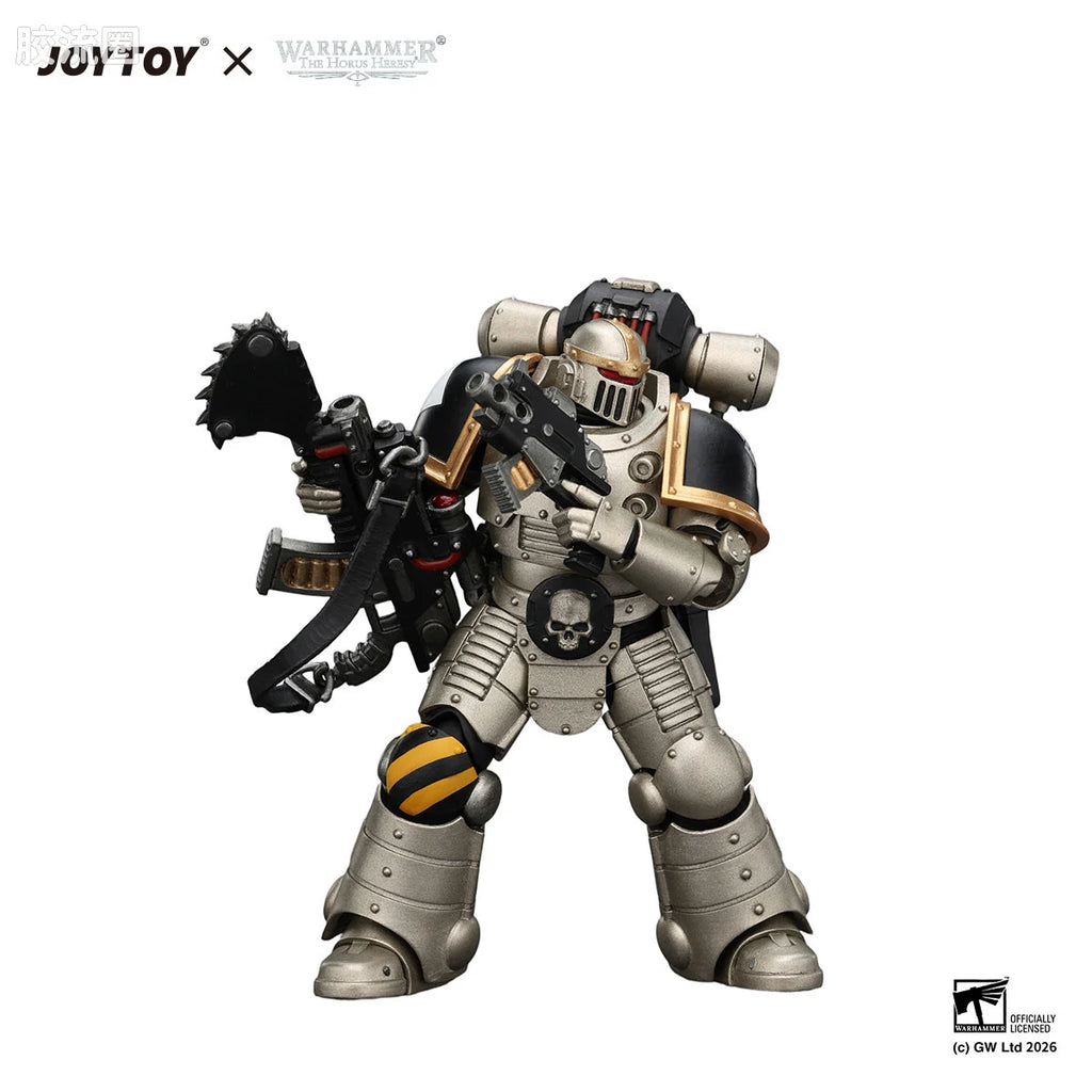 JoyToy Iron Warriors Mkll Legionary 3 With Bolter And Bolt Pistol