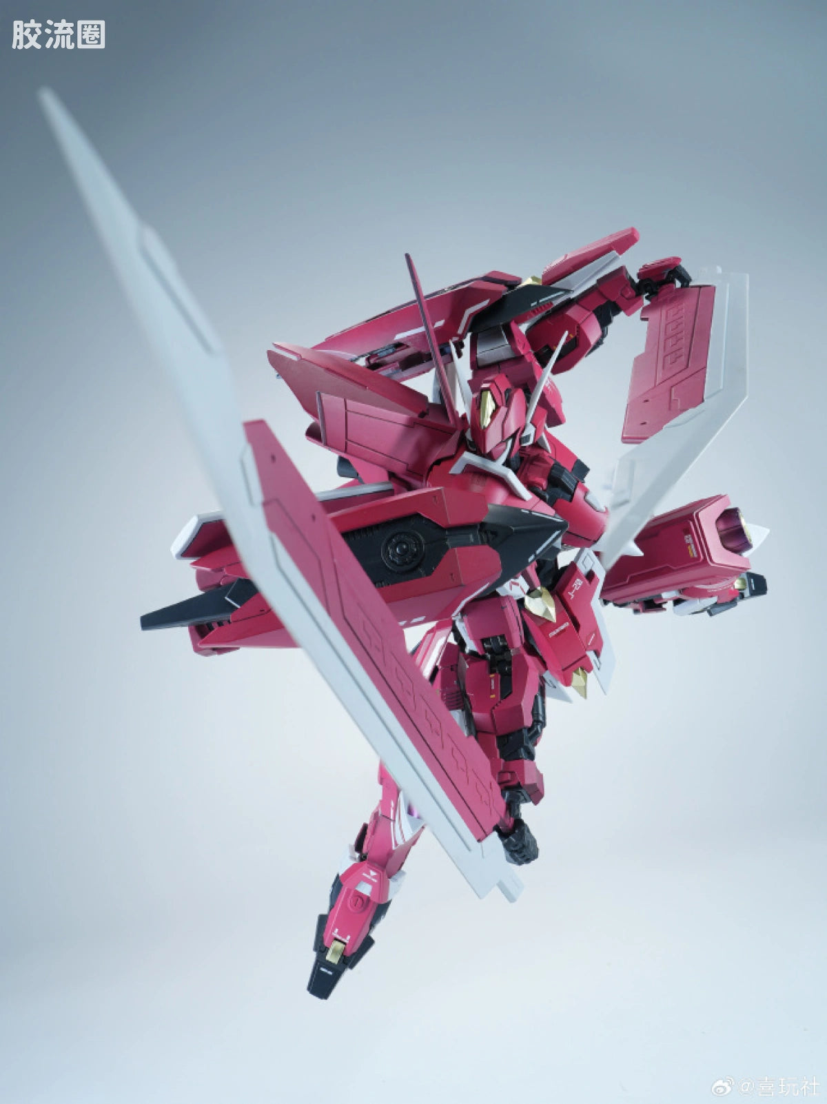Xiwan Club Dragon Soul Fighter J-20 Cangwei Vermilion (Gild Red Ver.)