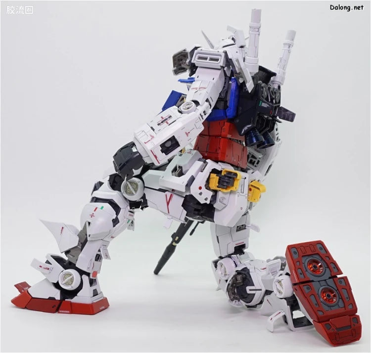 Bandai PG UNLEASHED 1/60 RX-78-2 Gundam