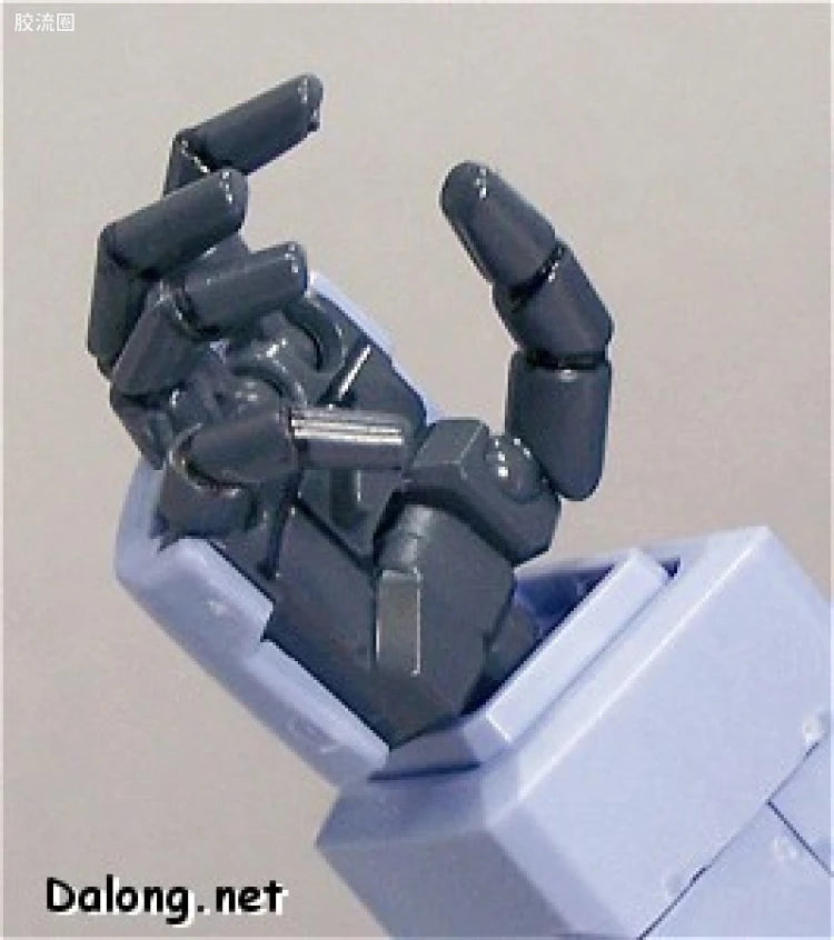 Bandai MG 1/100 YMS-15 Gyan