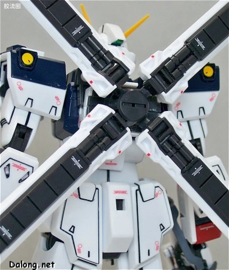 Bandai MG 1/100 XM-X1 Crossbone Gundam X-1 Ver.Ka