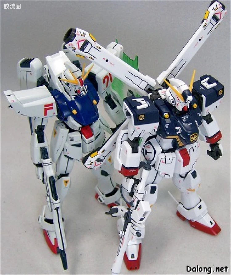 Bandai MG 1/100 XM-X1 Crossbone Gundam X-1 Ver.Ka
