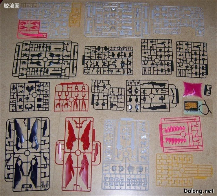 Bandai MG 1/100 XM-X1 Crossbone Gundam X-1 Full Cloth