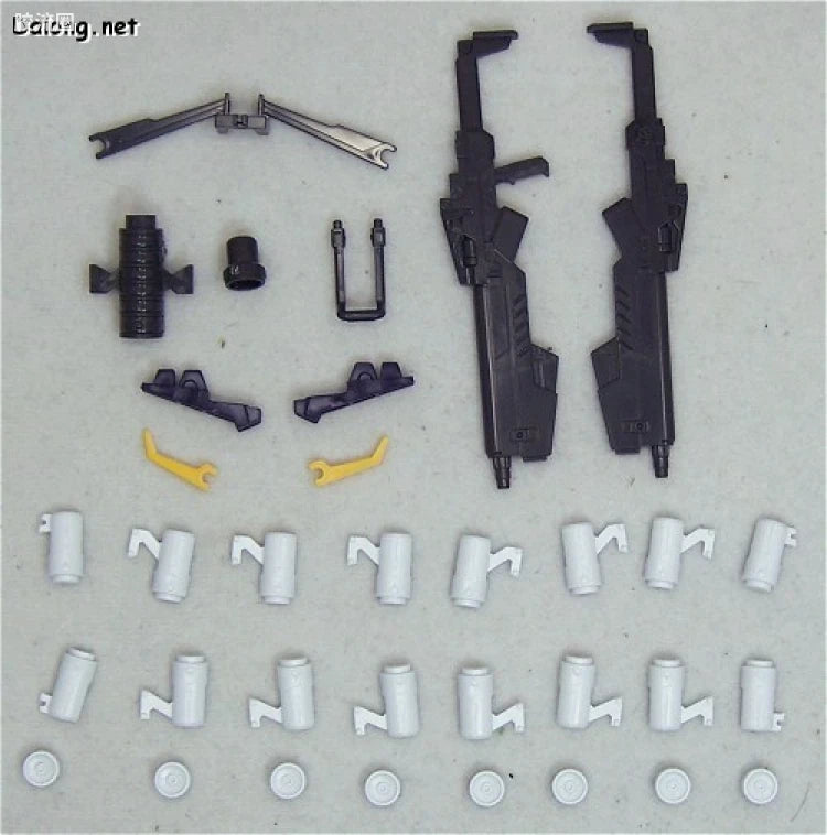 Bandai MG 1/100 XM-X1 Crossbone Gundam X-1 Full Cloth