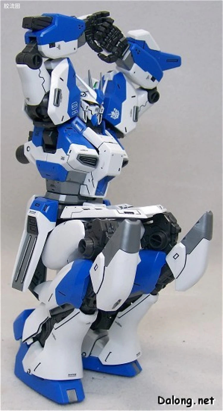 Bandai MG 1/100 Hi-ν Gundam