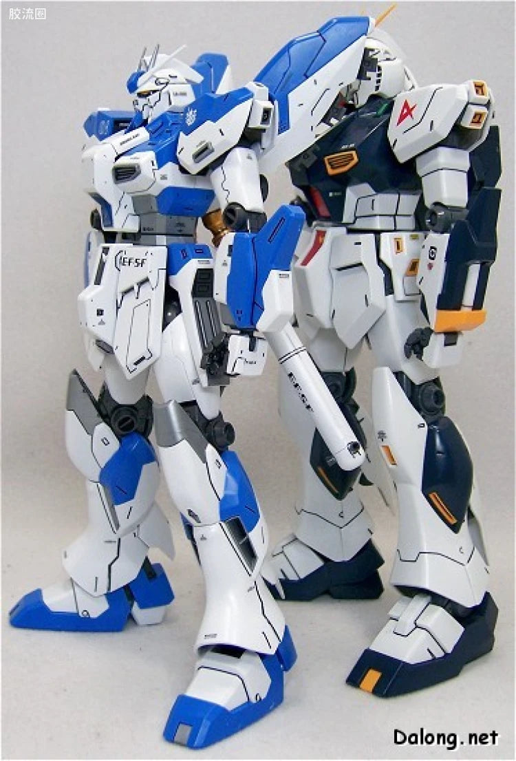 Bandai MG 1/100 Hi-ν Gundam