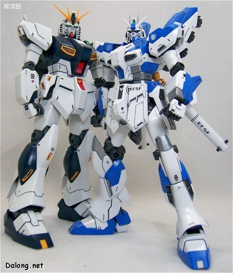 Bandai MG 1/100 Hi-ν Gundam