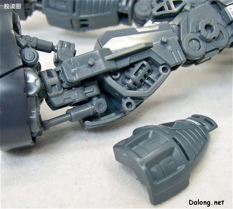 Bandai MG 1/100 MS-06J Zaku II Ver.2.0