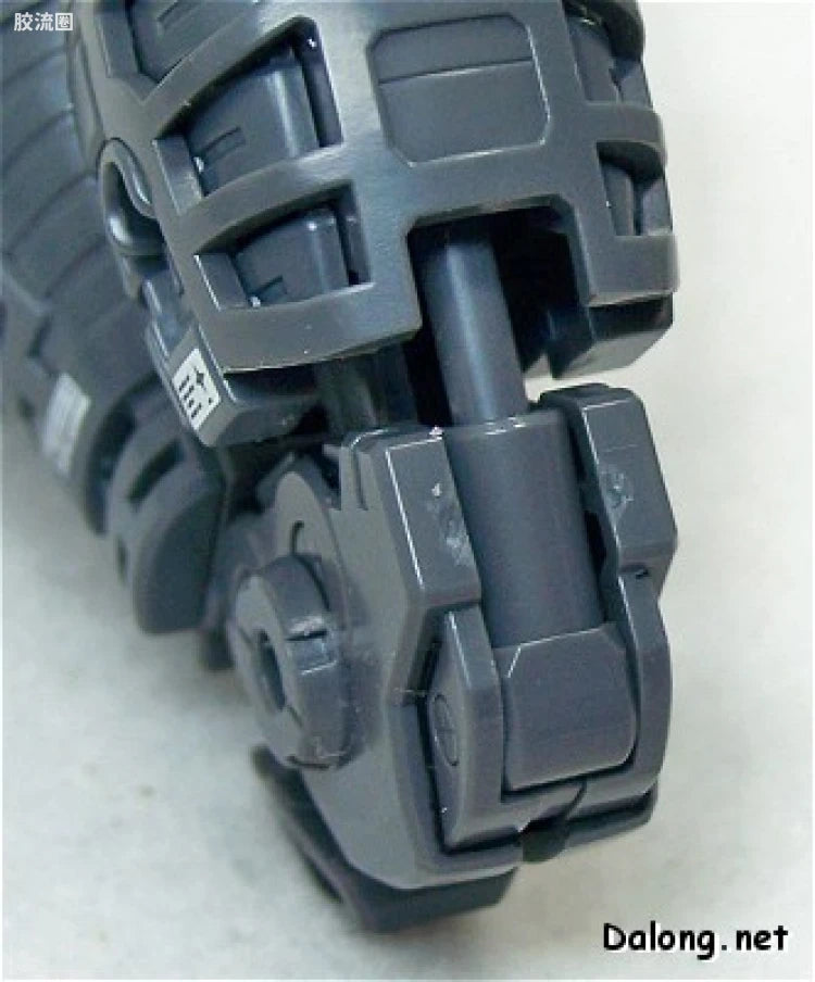 Bandai MG 1/100 MS-06J Zaku II Ver.2.0