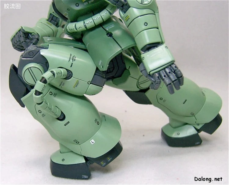 Bandai MG 1/100 MS-06J Zaku II Ver.2.0