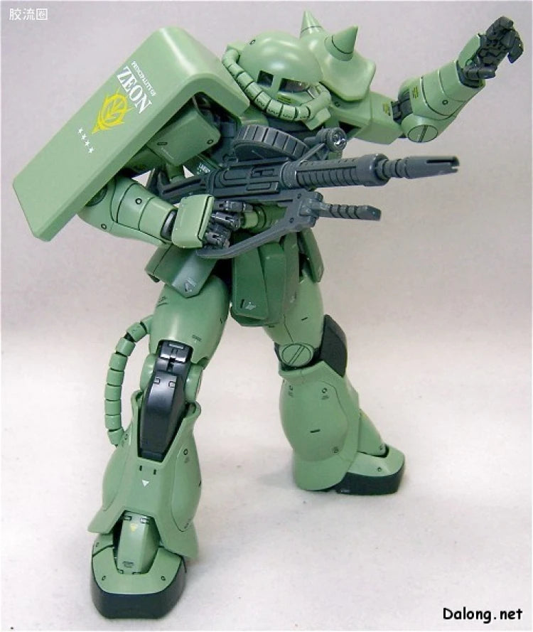 Bandai MG 1/100 MS-06J Zaku II Ver.2.0