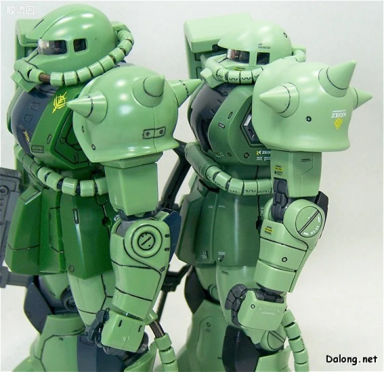Bandai MG 1/100 MS-06J Zaku II Ver.2.0