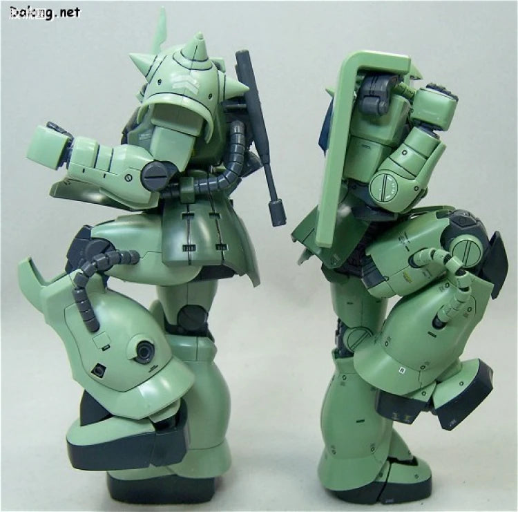 Bandai MG 1/100 MS-06J Zaku II Ver.2.0