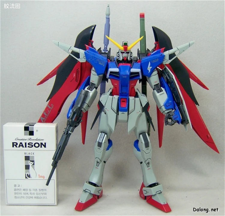 Bandai MG 1/100 ZGMF-X42S Destiny Gundam