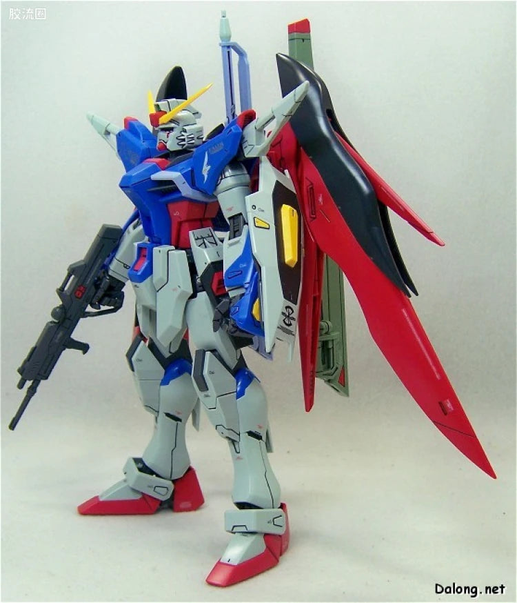 Bandai MG 1/100 ZGMF-X42S Destiny Gundam