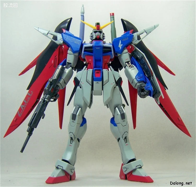 Bandai MG 1/100 ZGMF-X42S Destiny Gundam