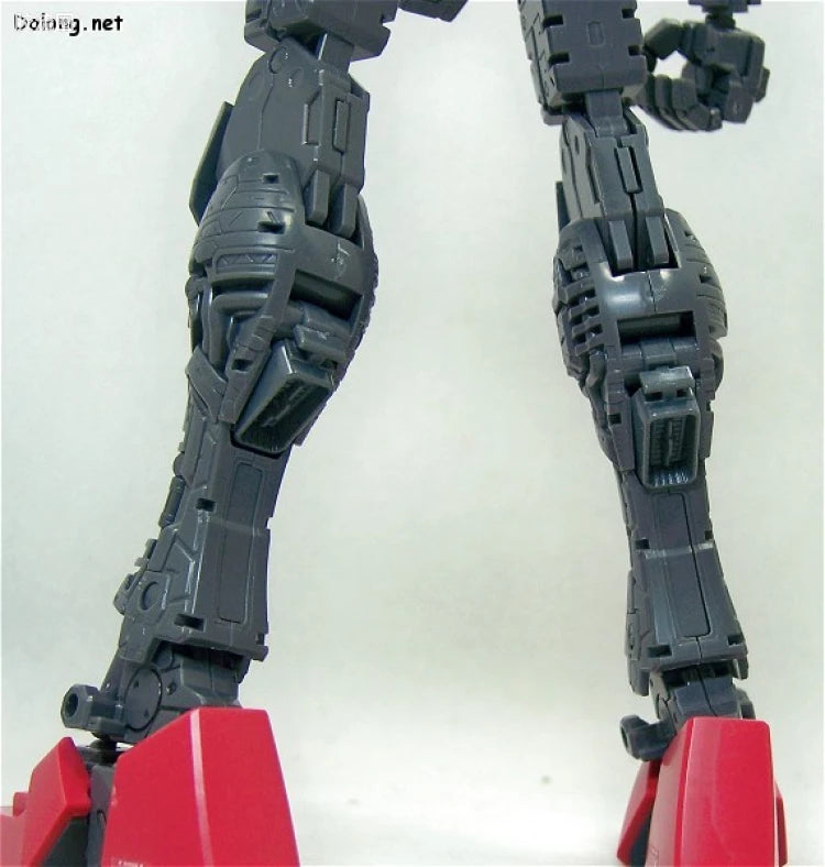 Bandai MG 1/100 ZGMF-X42S Destiny Gundam