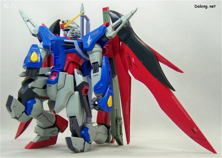 Bandai MG 1/100 ZGMF-X42S Destiny Gundam
