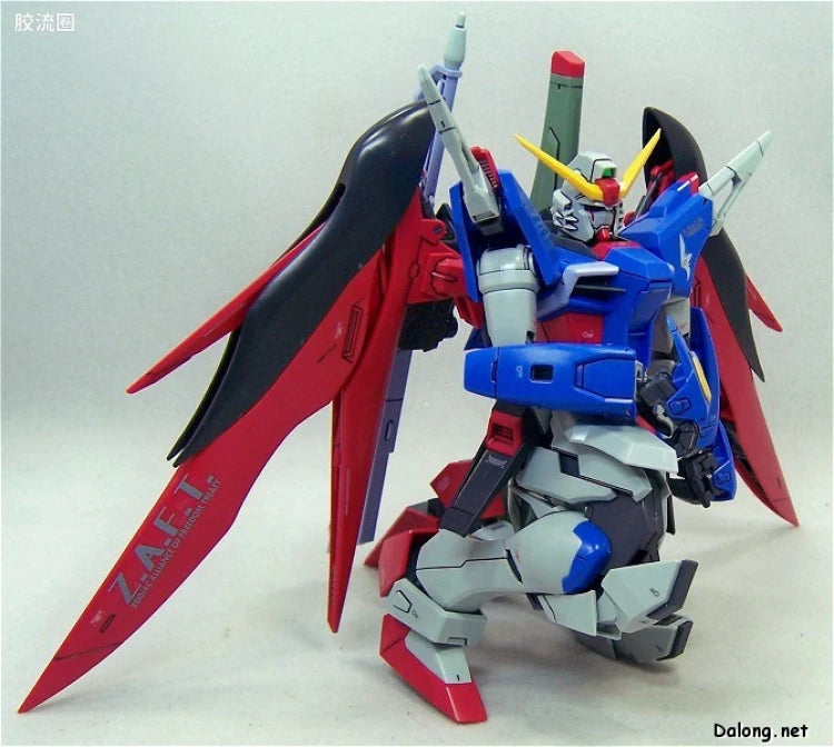 Bandai MG 1/100 ZGMF-X42S Destiny Gundam