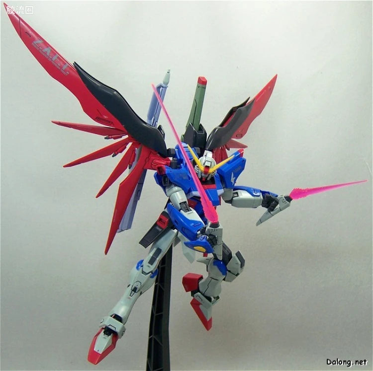 Bandai MG 1/100 ZGMF-X42S Destiny Gundam