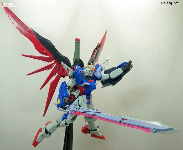 Bandai MG 1/100 ZGMF-X42S Destiny Gundam