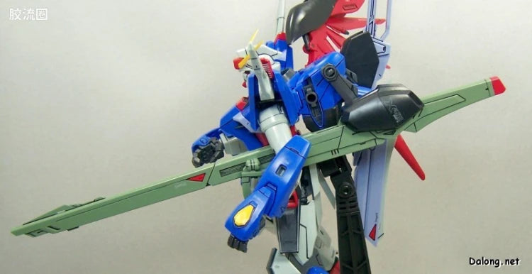 Bandai MG 1/100 ZGMF-X42S Destiny Gundam