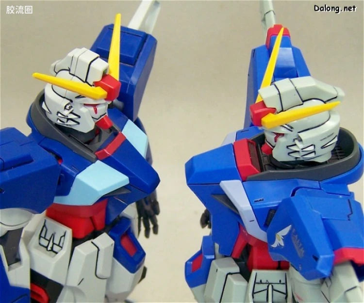 Bandai MG 1/100 ZGMF-X42S Destiny Gundam