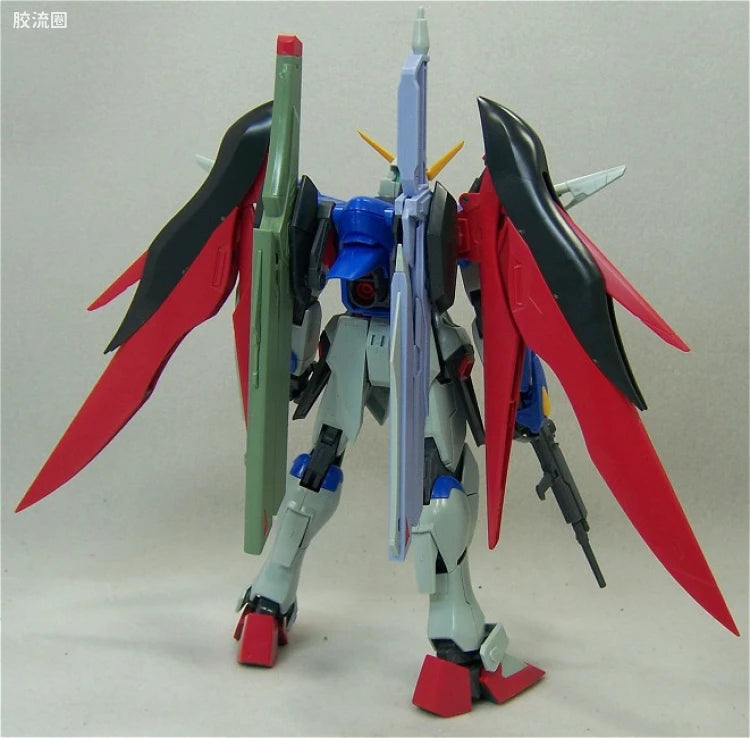 Bandai MG 1/100 ZGMF-X42S Destiny Gundam