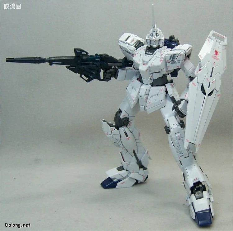 Bandai MG 1/100 RX-0 Unicorn Gundam (Ver.Ka)