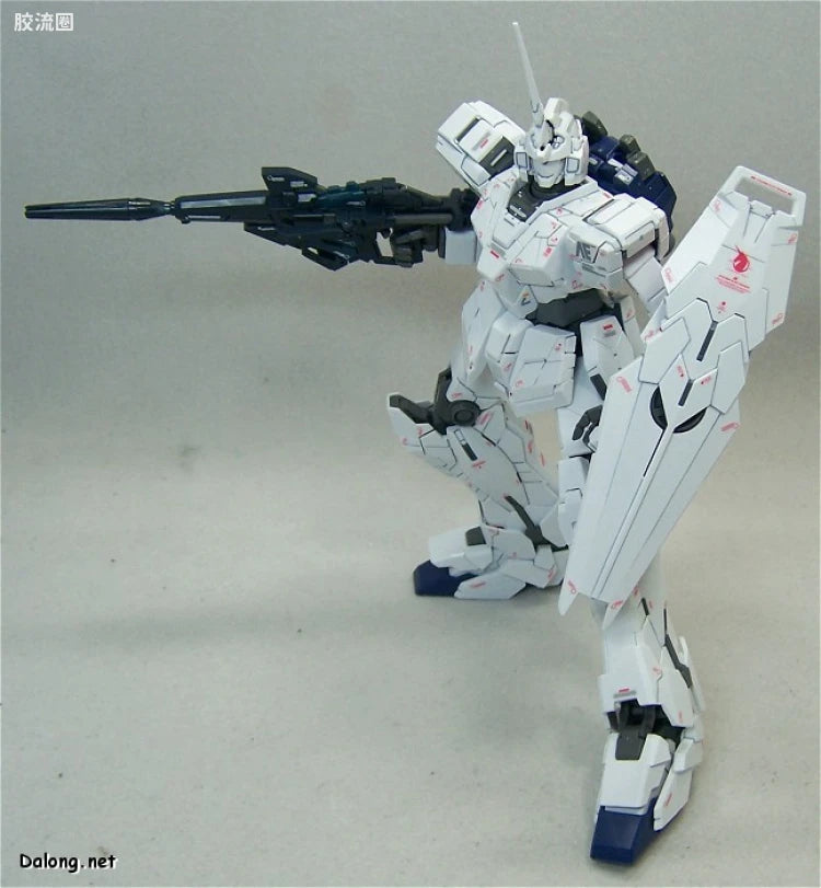 Bandai MG 1/100 RX-0 Unicorn Gundam (Ver.Ka)