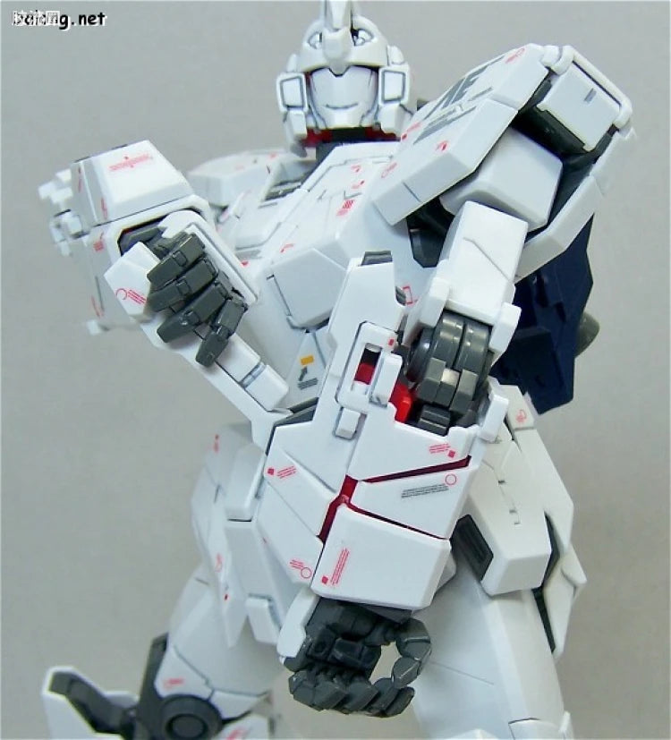 Bandai MG 1/100 RX-0 Unicorn Gundam (Ver.Ka)