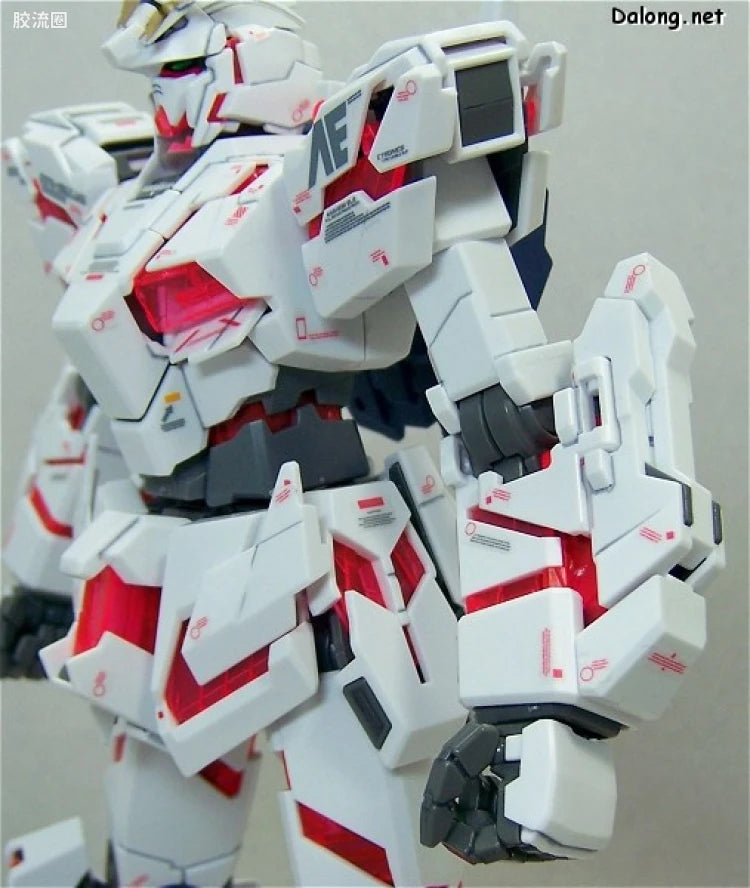 Bandai MG 1/100 RX-0 Unicorn Gundam (Ver.Ka)