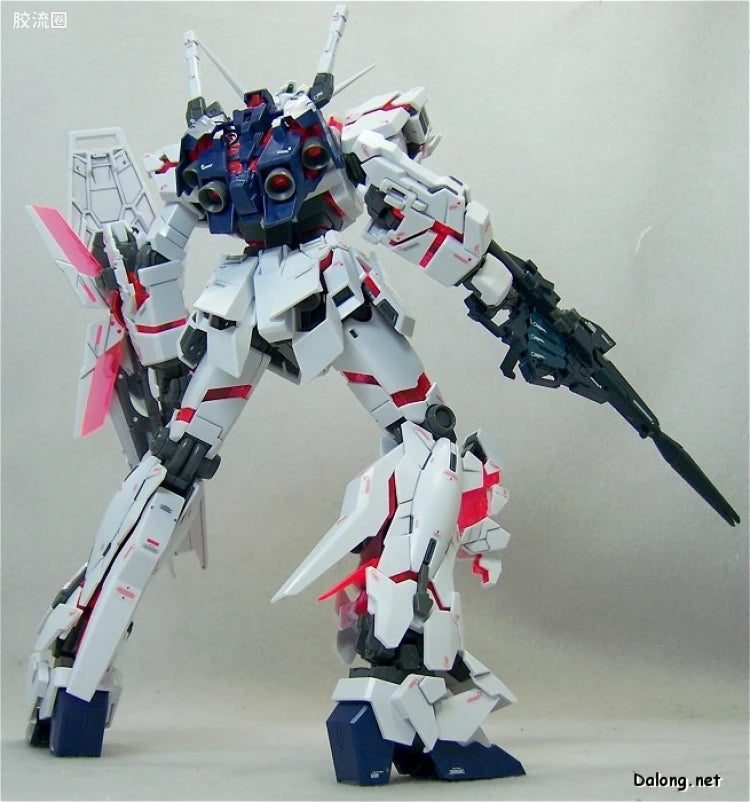 Bandai MG 1/100 RX-0 Unicorn Gundam (Ver.Ka)