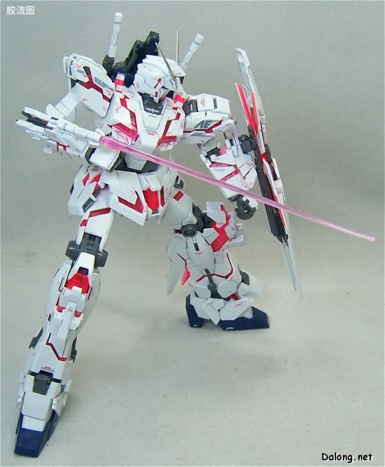 Bandai MG 1/100 RX-0 Unicorn Gundam (Ver.Ka)