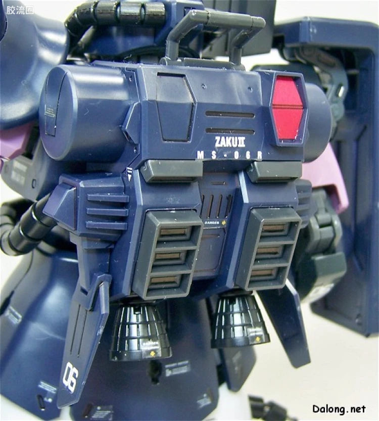 Bandai MG 1/100 MS-06R-1A Zaku II (Black Tri-Stars) (Ver.2.0)