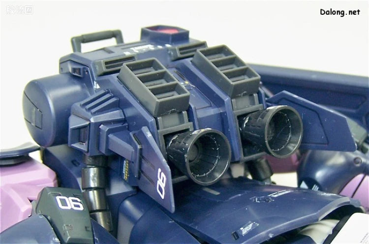 Bandai MG 1/100 MS-06R-1A Zaku II (Black Tri-Stars) (Ver.2.0)