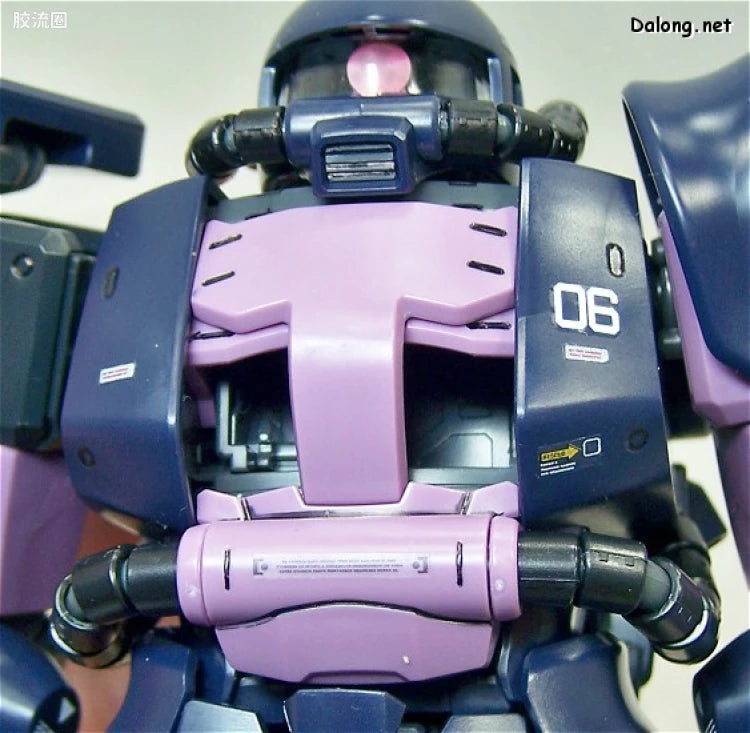 Bandai MG 1/100 MS-06R-1A Zaku II (Black Tri-Stars) (Ver.2.0)