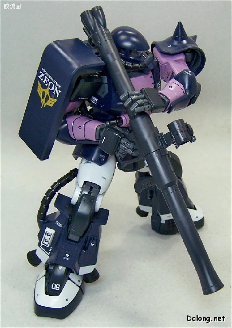 Bandai MG 1/100 MS-06R-1A Zaku II (Black Tri-Stars) (Ver.2.0)