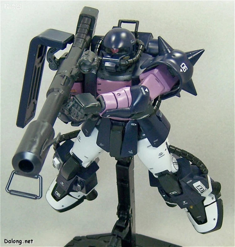 Bandai MG 1/100 MS-06R-1A Zaku II (Black Tri-Stars) (Ver.2.0)