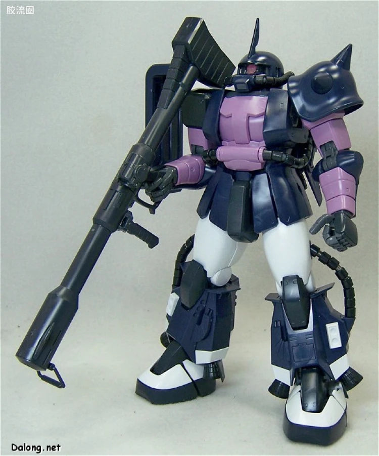 Bandai MG 1/100 MS-06R-1A Zaku II (Black Tri-Stars) (Ver.2.0)