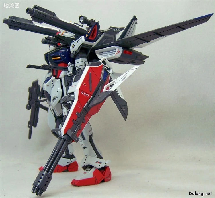 Bandai MG 1/100 GAT-X105E+AQM/E-M1 Strike Gundam E IWSP (Lukas O'Donnell Custom)
