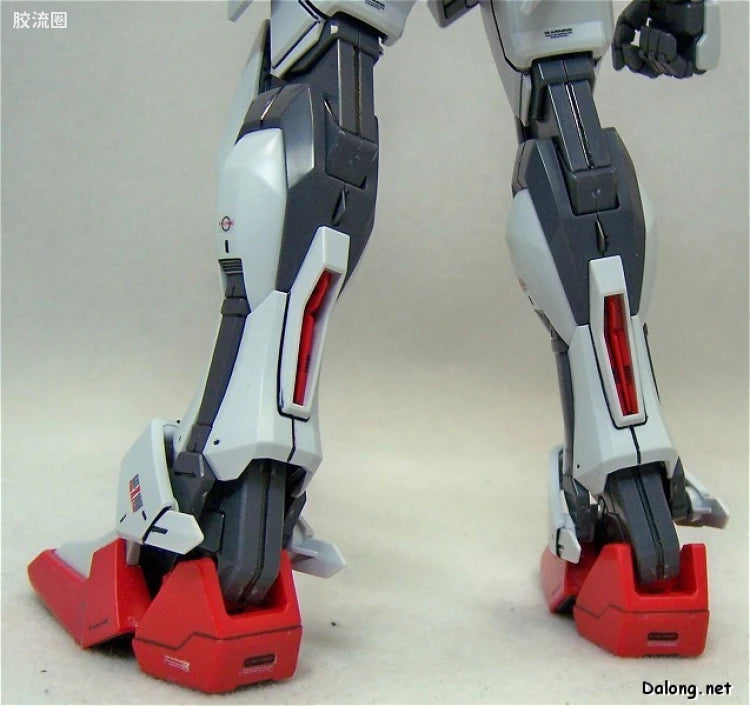 Bandai MG 1/100 GAT-X105E+AQM/E-M1 Strike Gundam E IWSP (Lukas O'Donnell Custom)
