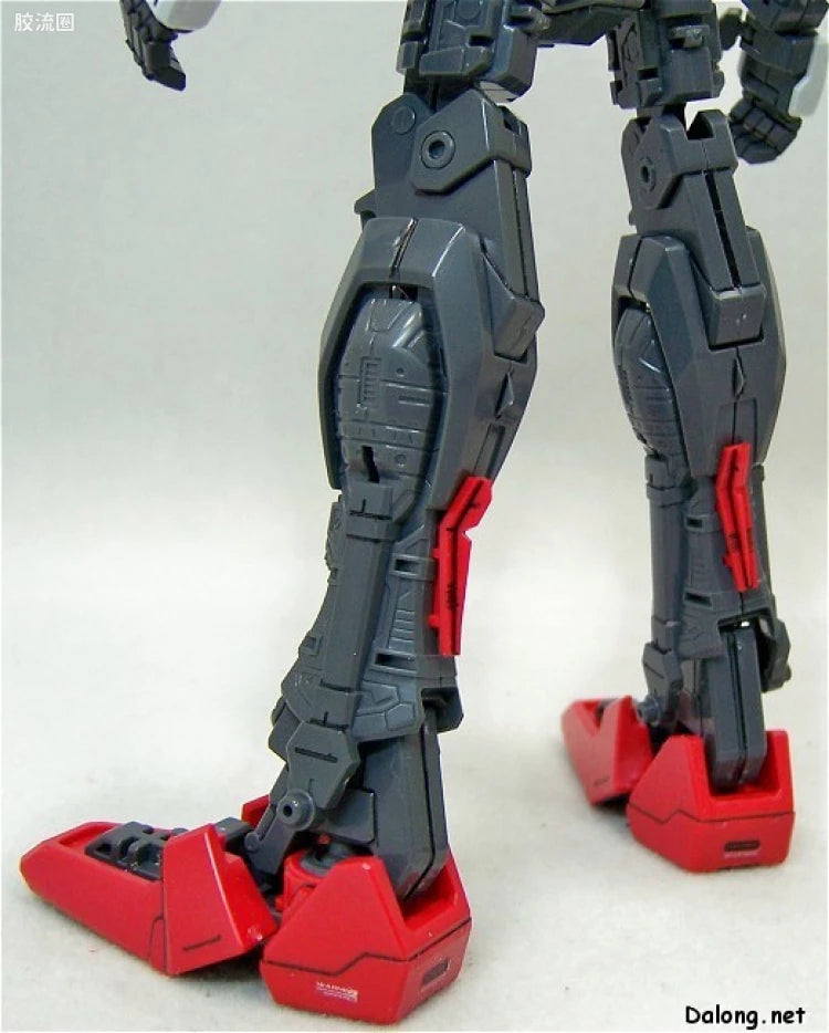 Bandai MG 1/100 GAT-X105E+AQM/E-M1 Strike Gundam E IWSP (Lukas O'Donnell Custom)