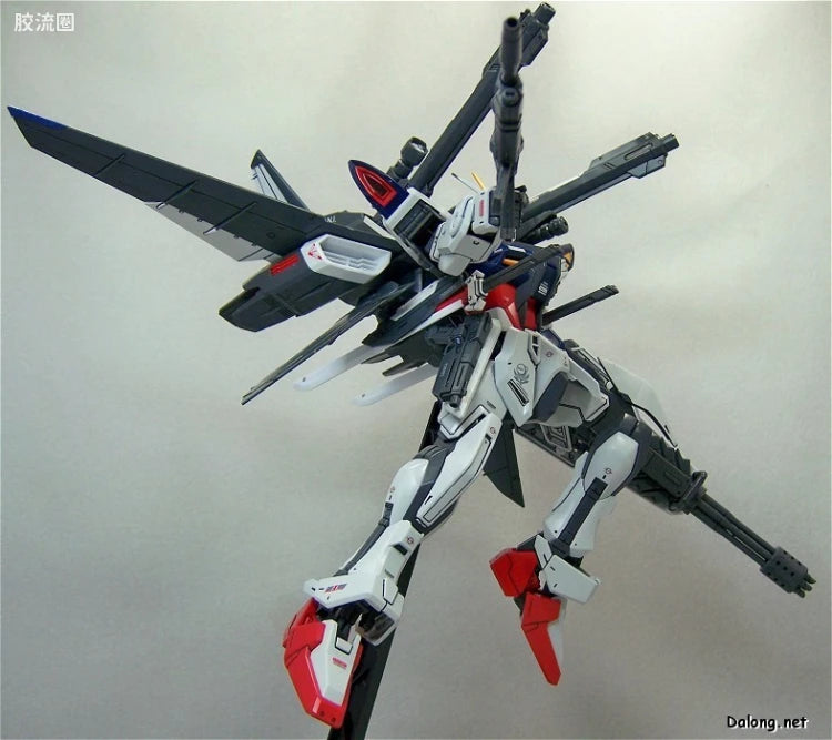 Bandai MG 1/100 GAT-X105E+AQM/E-M1 Strike Gundam E IWSP (Lukas O'Donnell Custom)