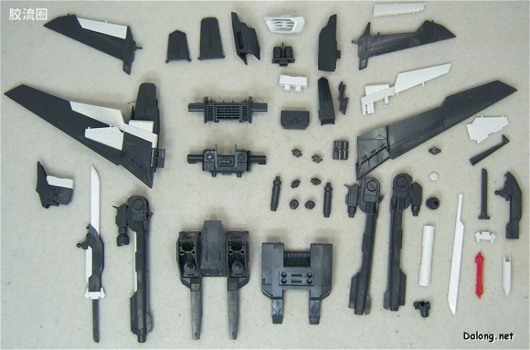 Bandai MG 1/100 GAT-X105E+AQM/E-M1 Strike Gundam E IWSP (Lukas O'Donnell Custom)