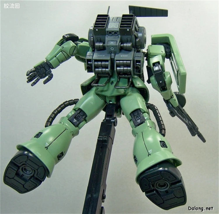 Bandai MG 1/100 MS-06F Zaku Minelayer