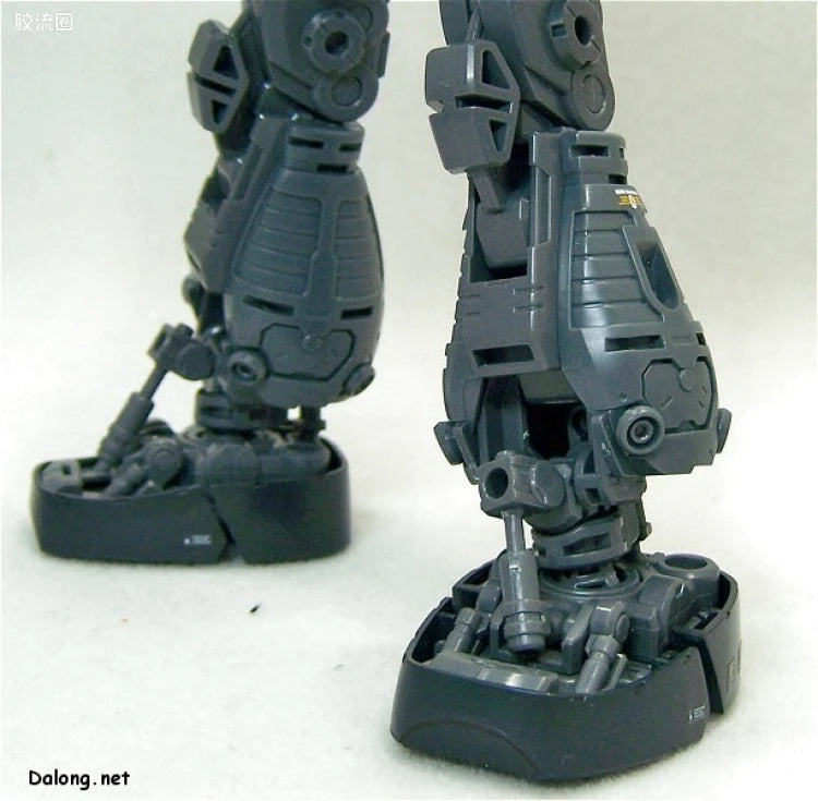 Bandai MG 1/100 MS-06F Zaku II (Ver.2.0)