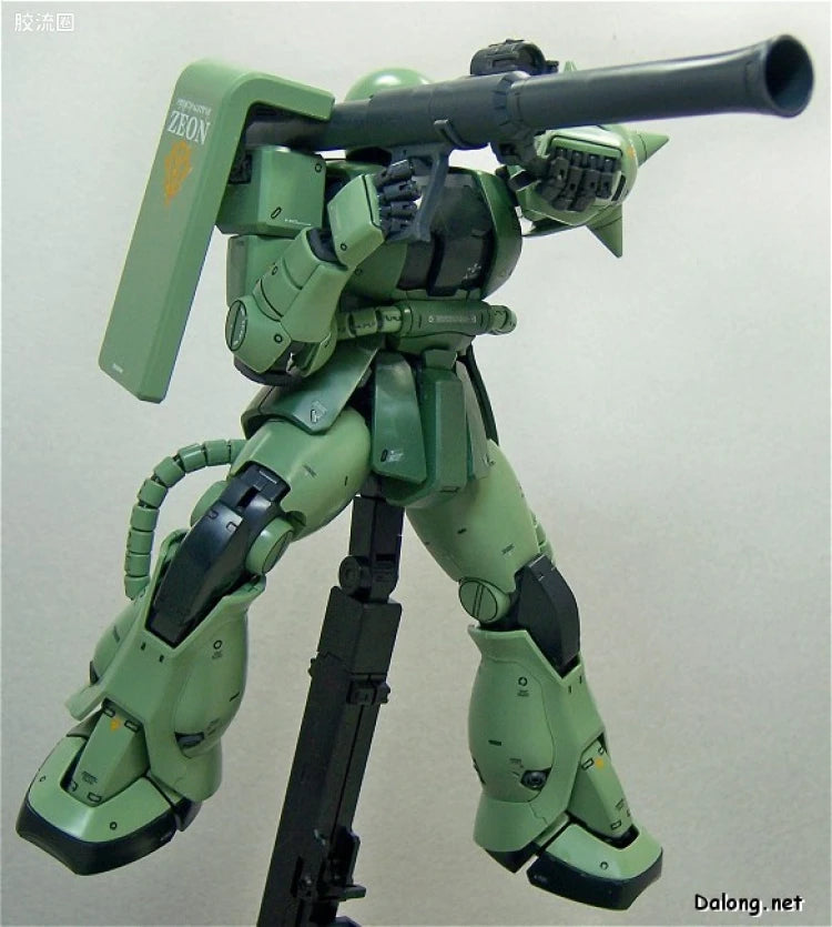 Bandai MG 1/100 MS-06F Zaku II (Ver.2.0)