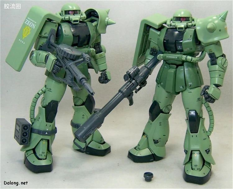 Bandai MG 1/100 MS-06F Zaku II (Ver.2.0)